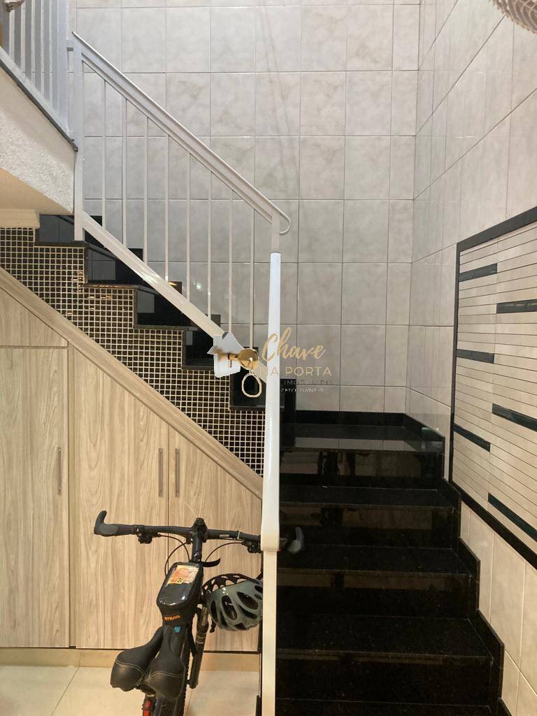 Sobrado, 4 quartos, 320 m² - Foto 6