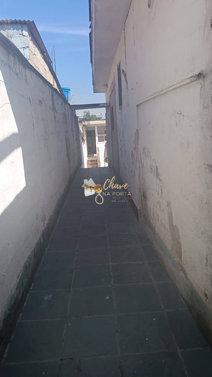 Casa, 3 quartos, 242 m² - Foto 15