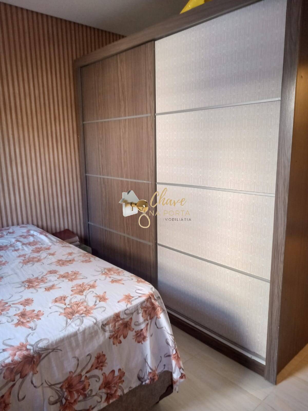 Casa, 4 quartos, 240 m² - Foto 5