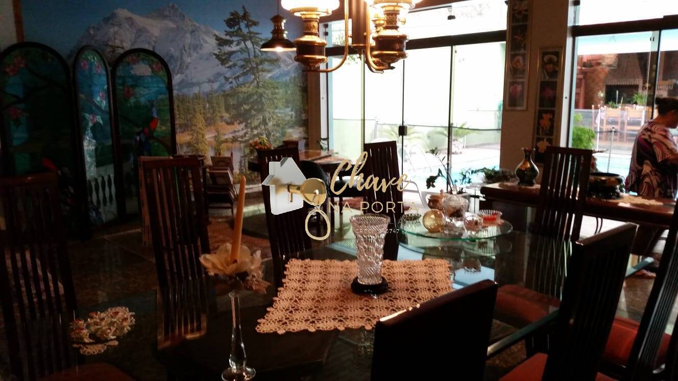 Casa, 4 quartos, 636 m² - Foto 4