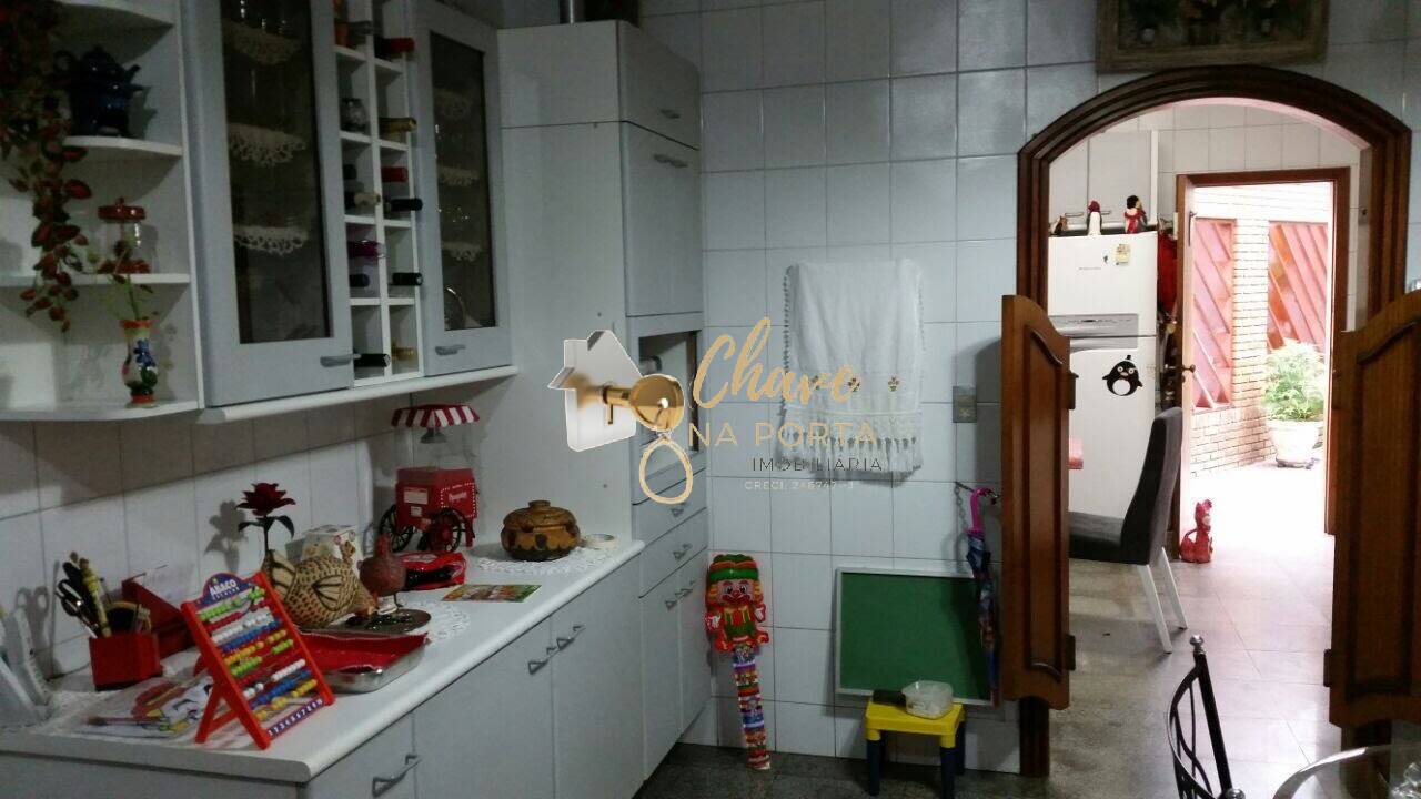 Casa, 4 quartos, 636 m² - Foto 6