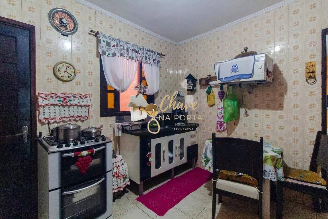 Casa, 5 quartos, 150 m² - Foto 4