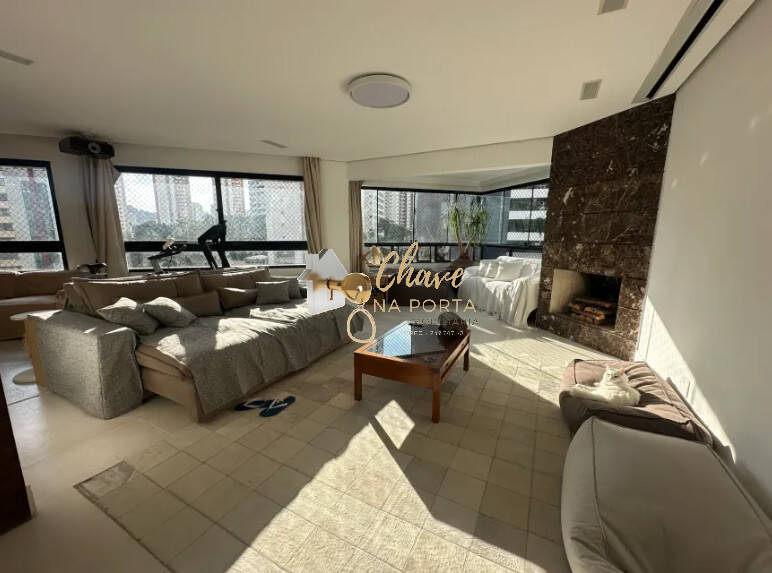 Apartamento, 3 quartos, 162 m² - Foto 1