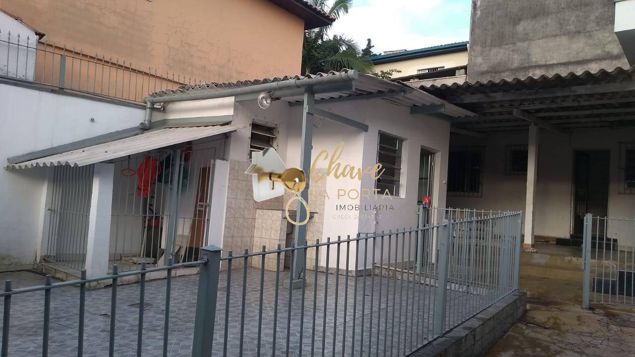 Casa, 4 quartos, 250 m² - Foto 2