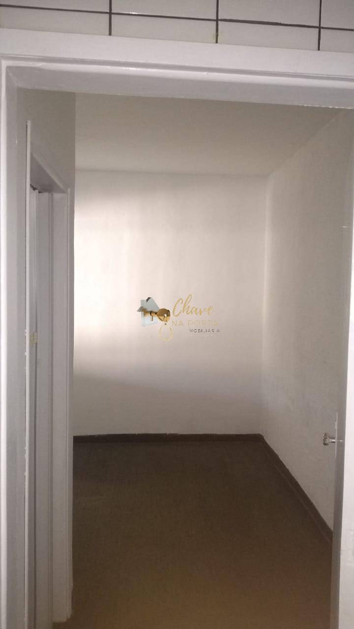Casa, 4 quartos, 250 m² - Foto 15