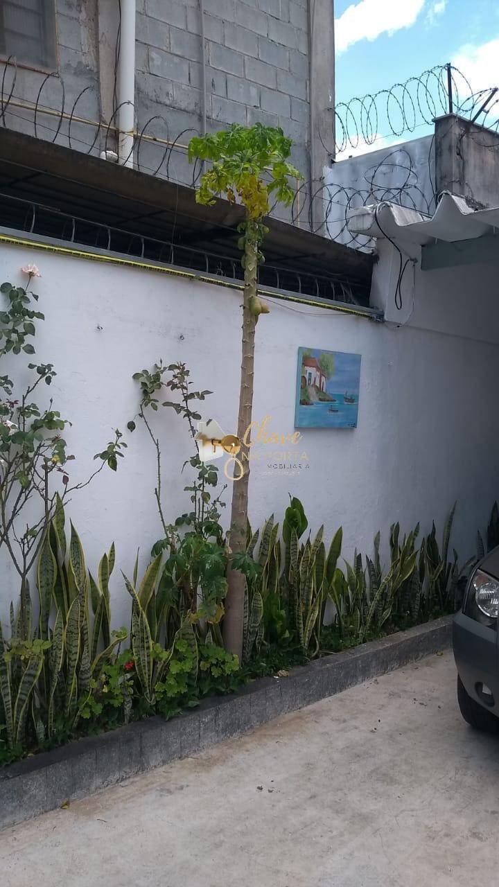 Casa, 4 quartos, 250 m² - Foto 34