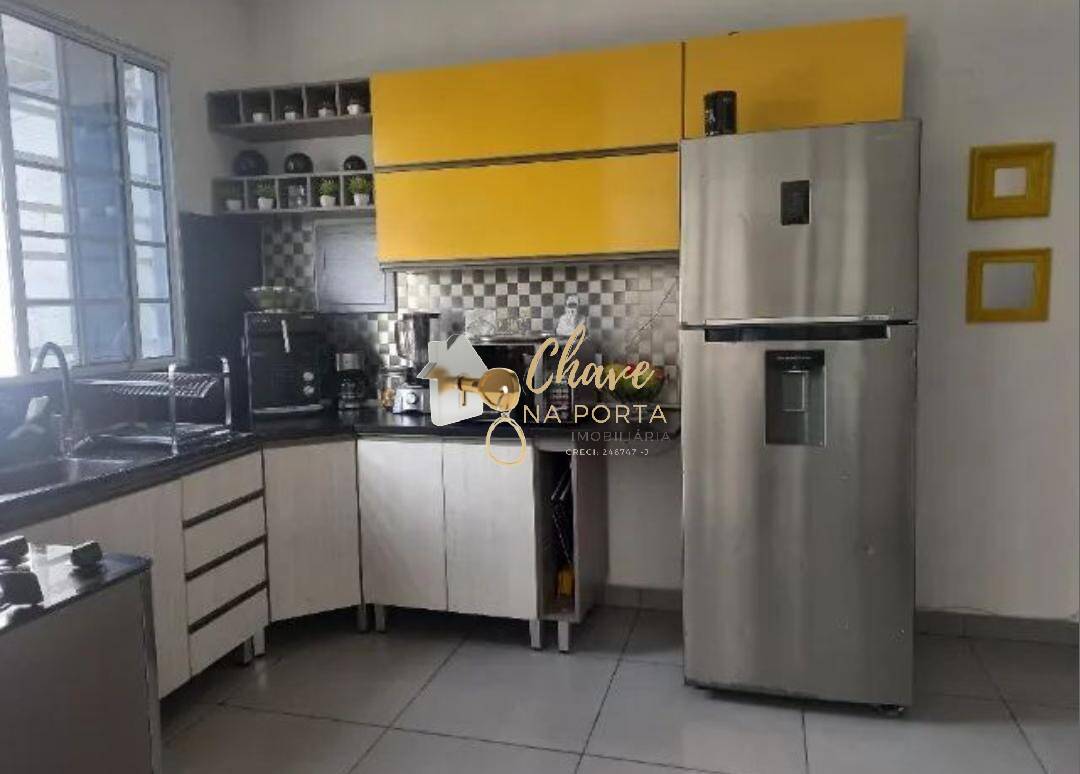 Sobrado, 4 quartos, 200 m² - Foto 5