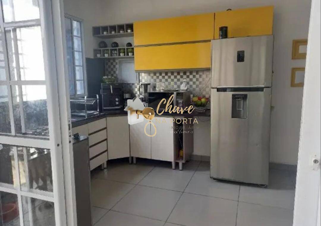 Sobrado, 4 quartos, 200 m² - Foto 4