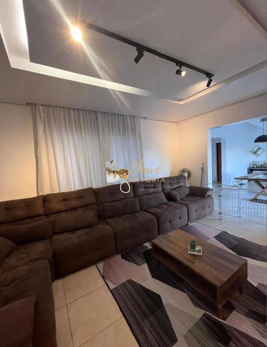 Sobrado, 6 quartos, 268 m² - Foto 1