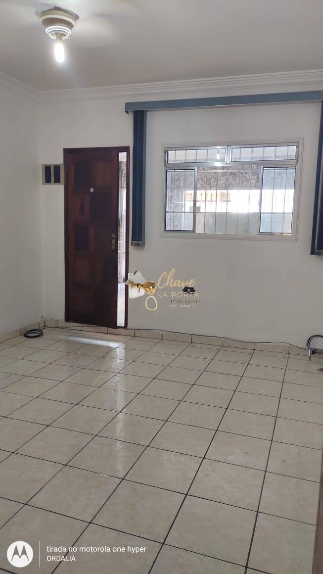 Casa, 4 quartos, 216 m² - Foto 2