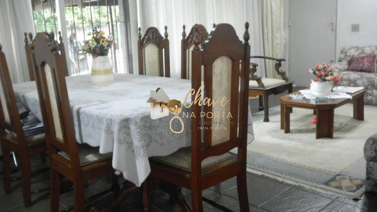 Casa, 3 quartos, 180 m² - Foto 2