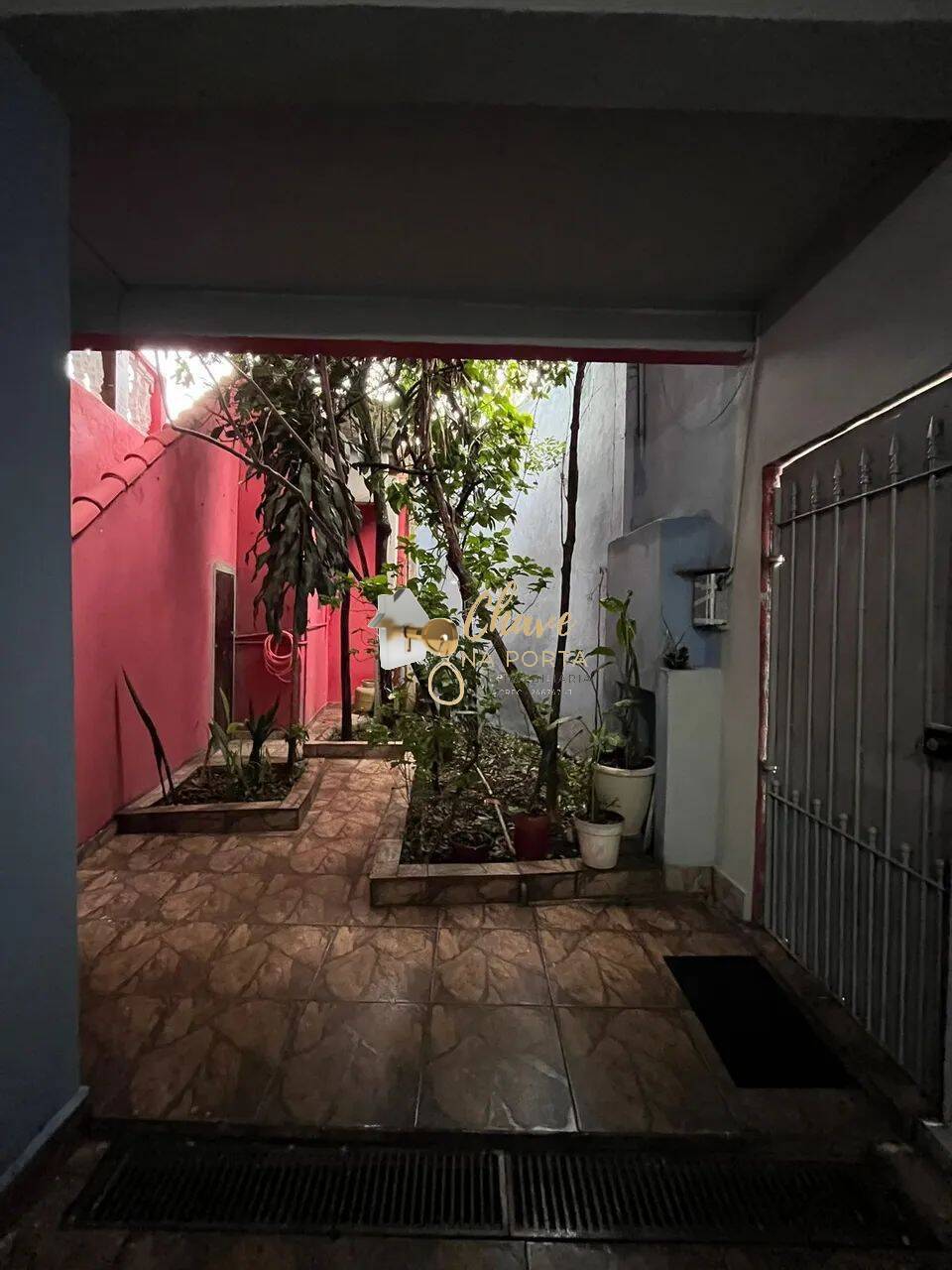 Casa, 2 quartos, 237 m² - Foto 3