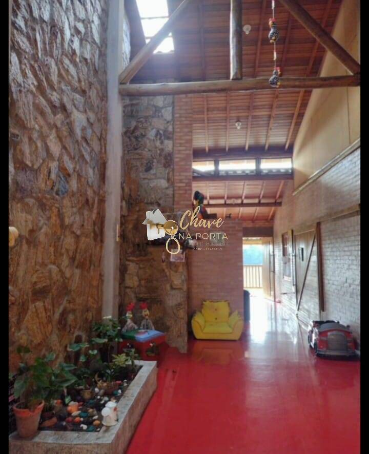 Casa, 2 quartos, 241 m² - Foto 4