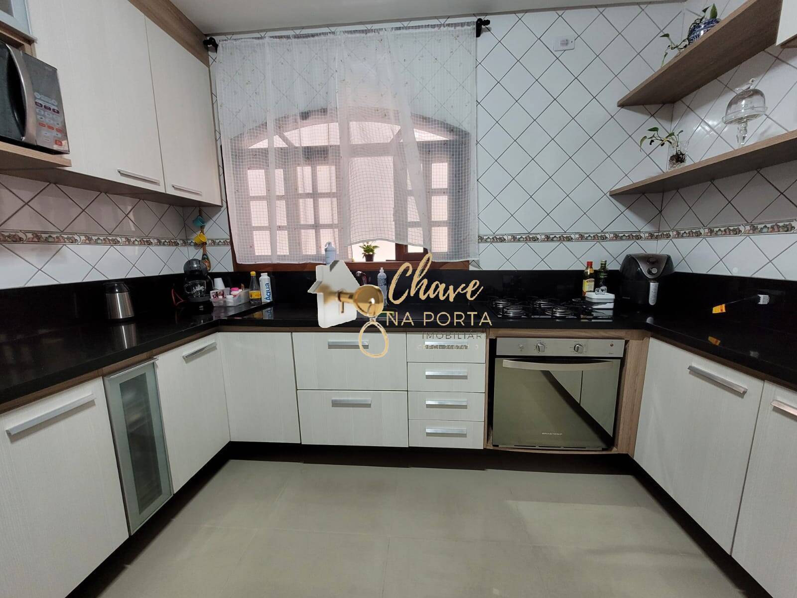 Casa, 3 quartos, 200 m² - Foto 9