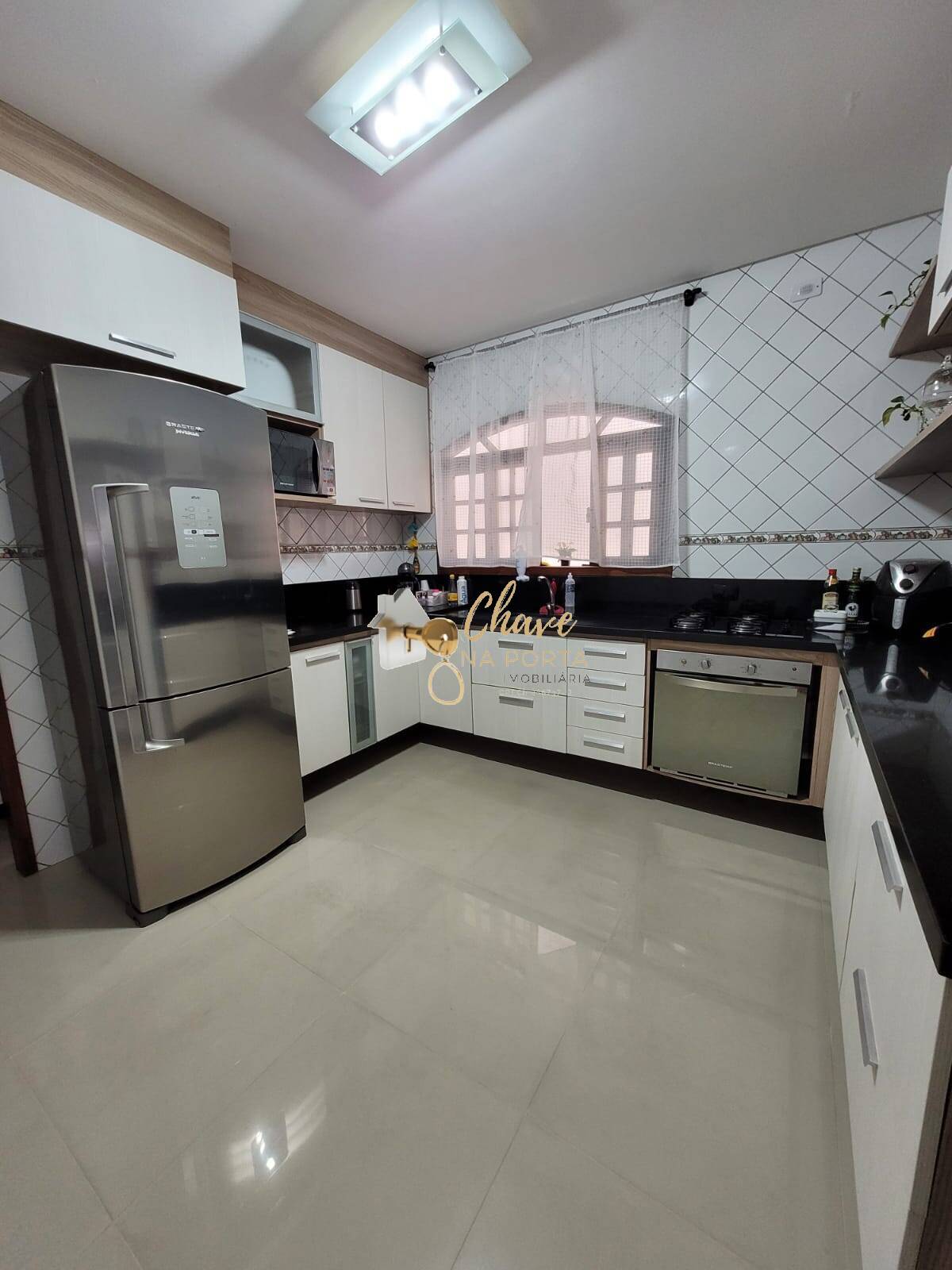 Casa, 3 quartos, 200 m² - Foto 8