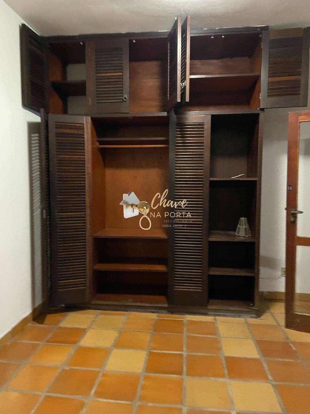Casa, 6 quartos, 250 m² - Foto 10