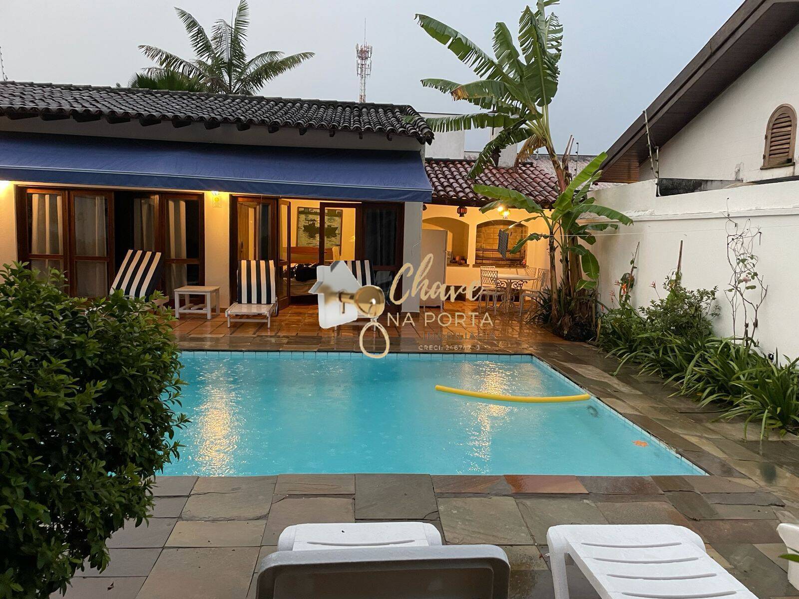Casa, 6 quartos, 250 m² - Foto 5