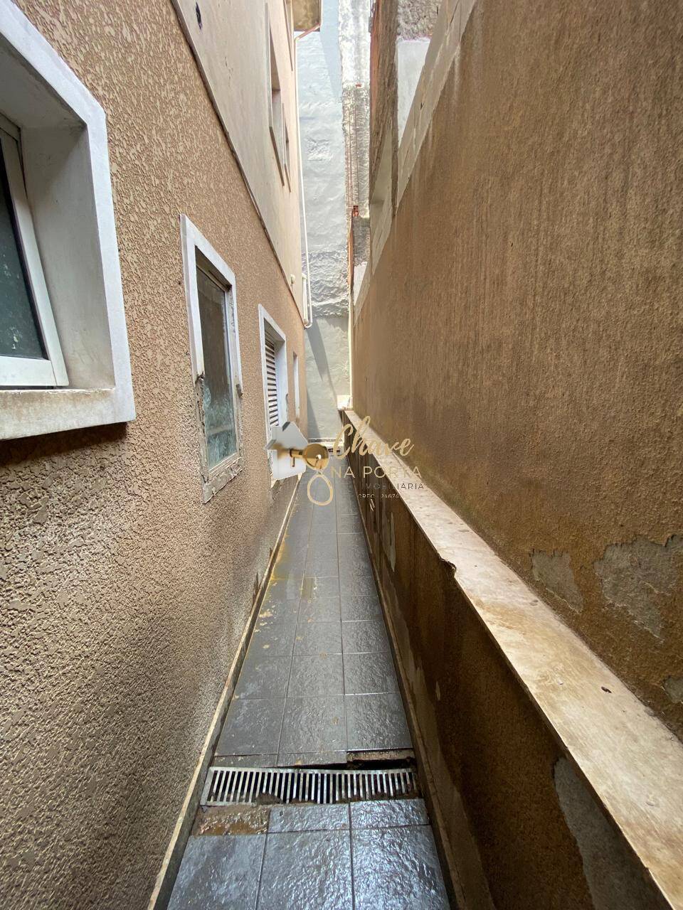 Casa, 4 quartos, 370 m² - Foto 28