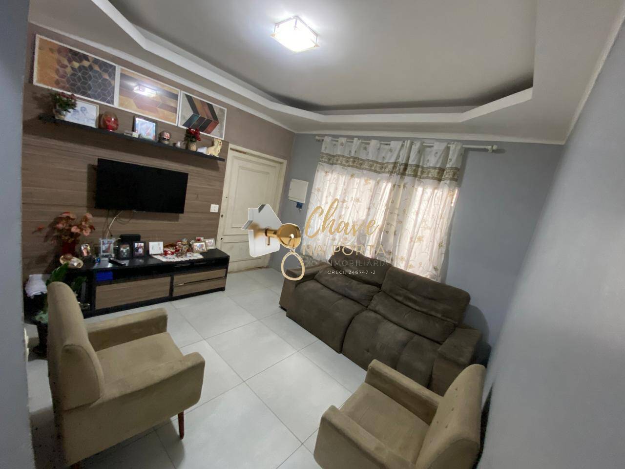 Casa, 4 quartos, 370 m² - Foto 1